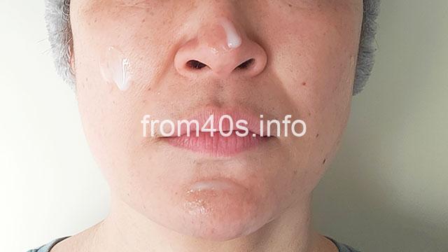 サクラエ ダブルアクションセラムは、洗顔後、まっさらな肌に使う